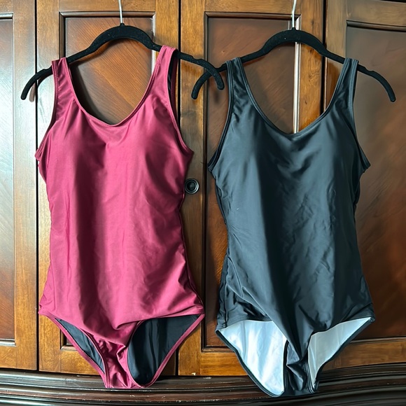 Women’s swimsuits. Size Medium. Like new. - Picture 1 of 6